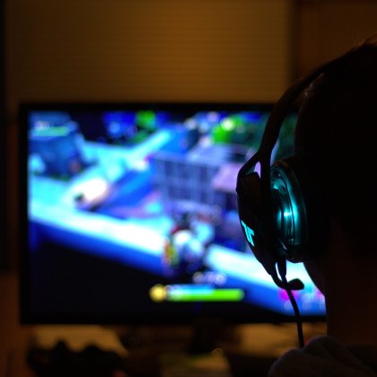 Gaming, Cărți și Birotică